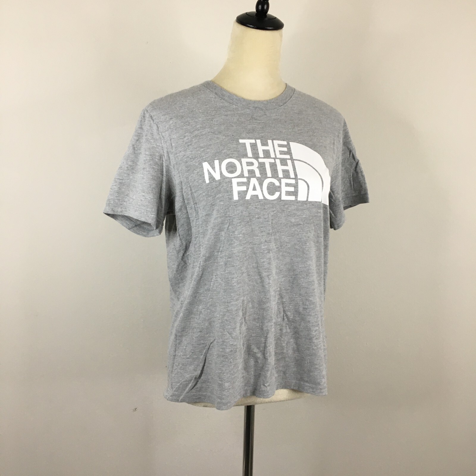 ★THE NORTH FACE★ White Label Women's Lettering Short Sleev Women's Relaxed Redbox T-Shirt | The North Face FI