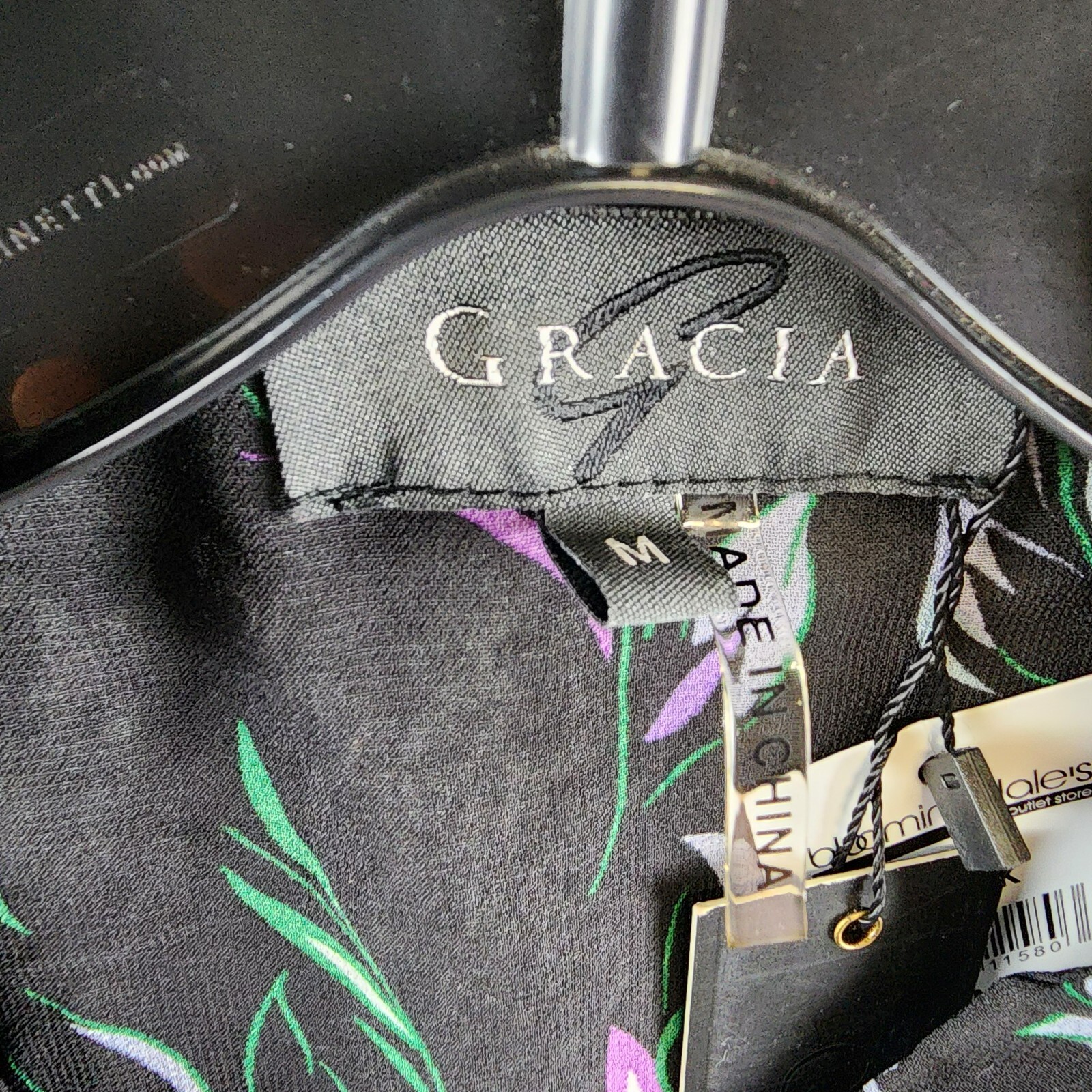 Gracia Floral Button Front Blouse Women's M Black Multi Shirred Long Sleeve - Picture 5 of 14