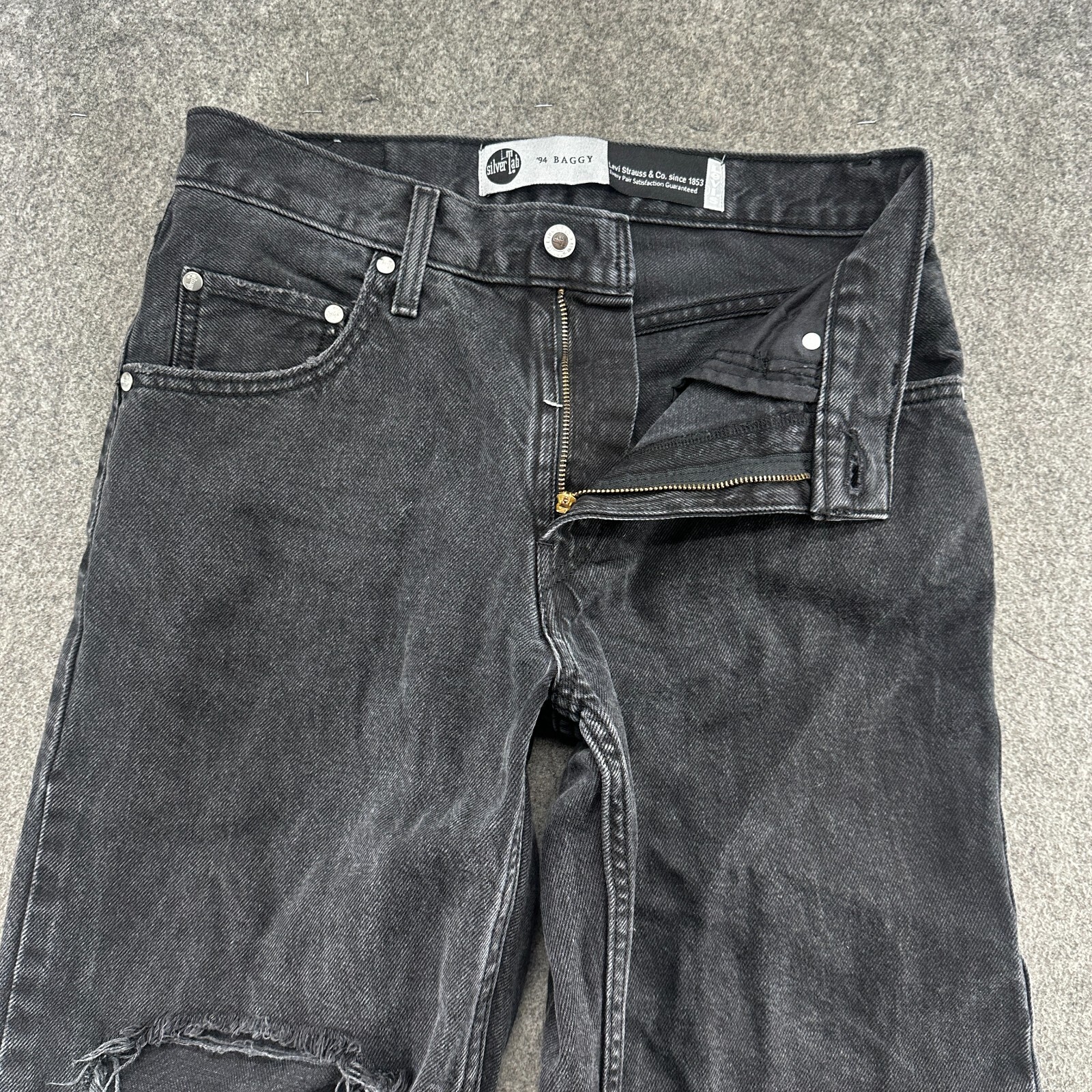 Levi’s SILVERTAB 94 BAGGY VTG Levis Silvertab 94 Baggy Jeans Women 28 Black Med Wash