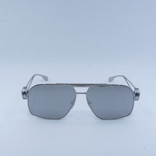 Pre-owned Versace Ve2269 10006g Silver/light Grey Mirror Silver 62-13-130 Sunglasses