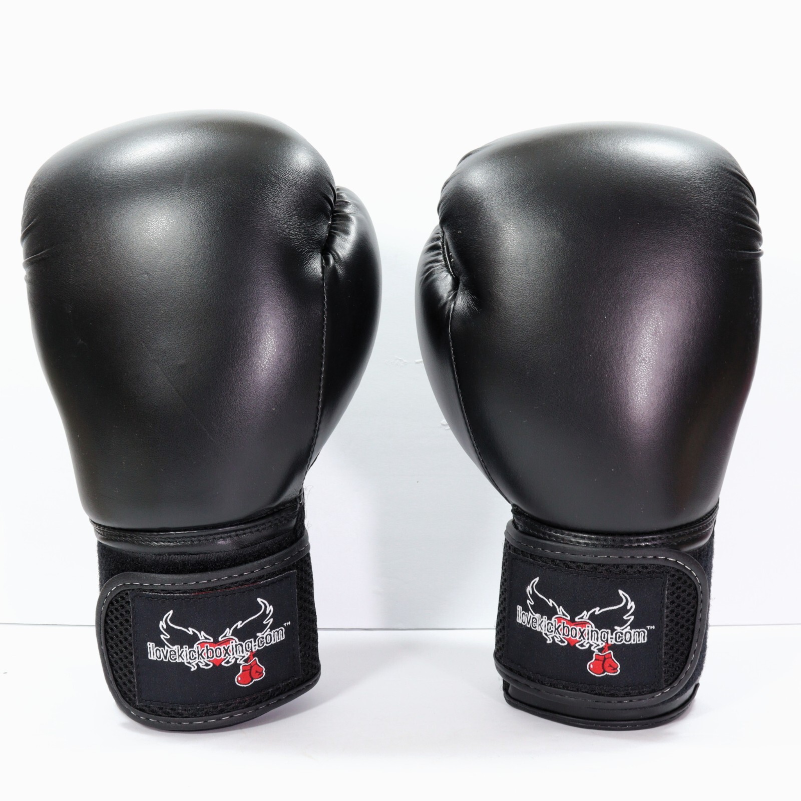 Century I Love Kickboxing 12 oz Sparring Gloves Adult Black Century I Love Kickboxing 12 oz Sparring Gloves Adult Black