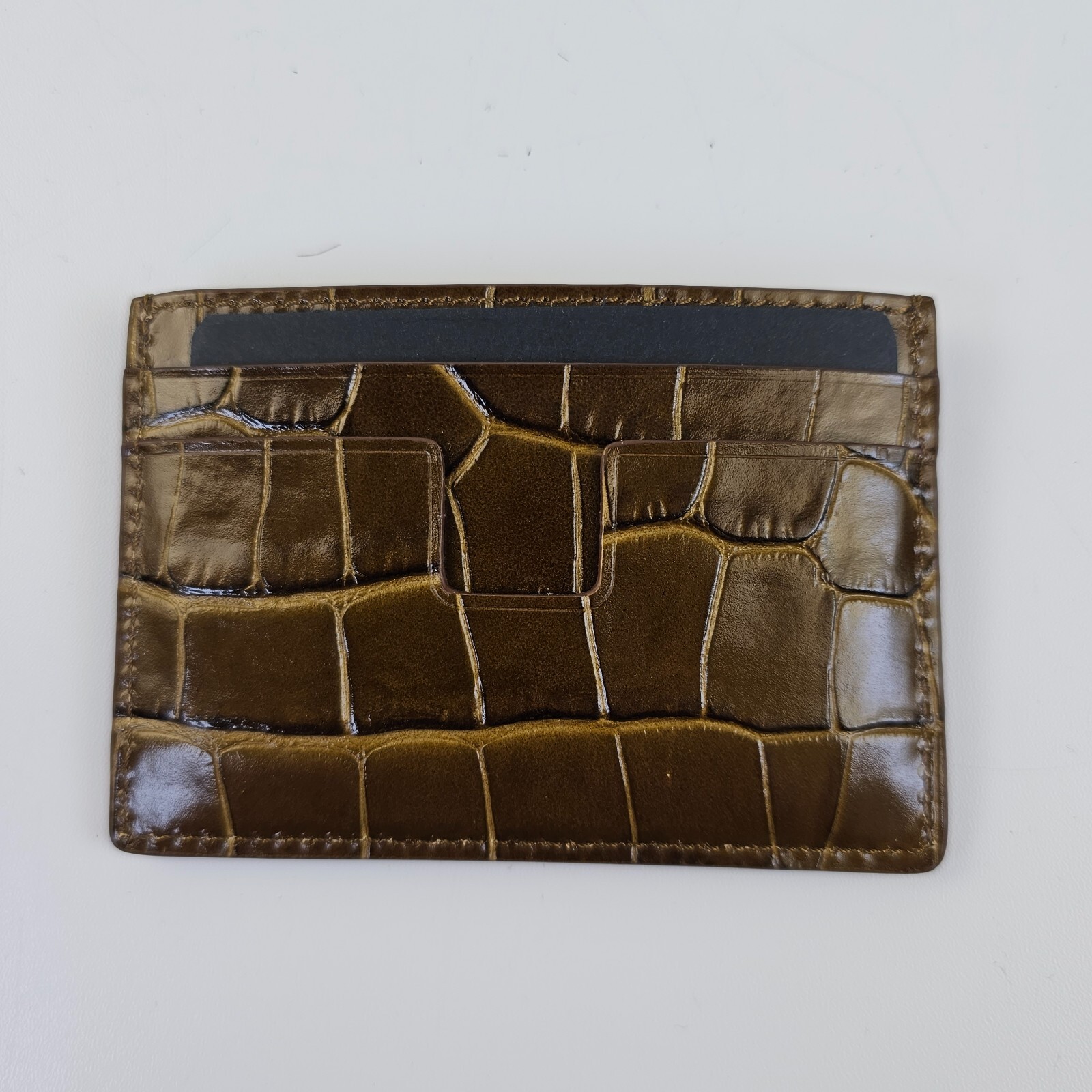 Pre-owned Tom Ford Men's Khaki Croc Printed Glossy Leather Classic Card Holder In Green