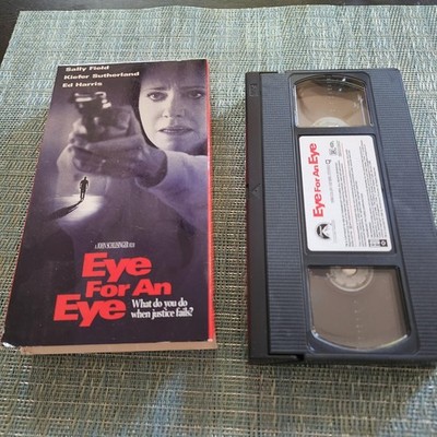 Eye for an Eye VHS (1996) – Tested Excellent Condition – Paramount Home Video
