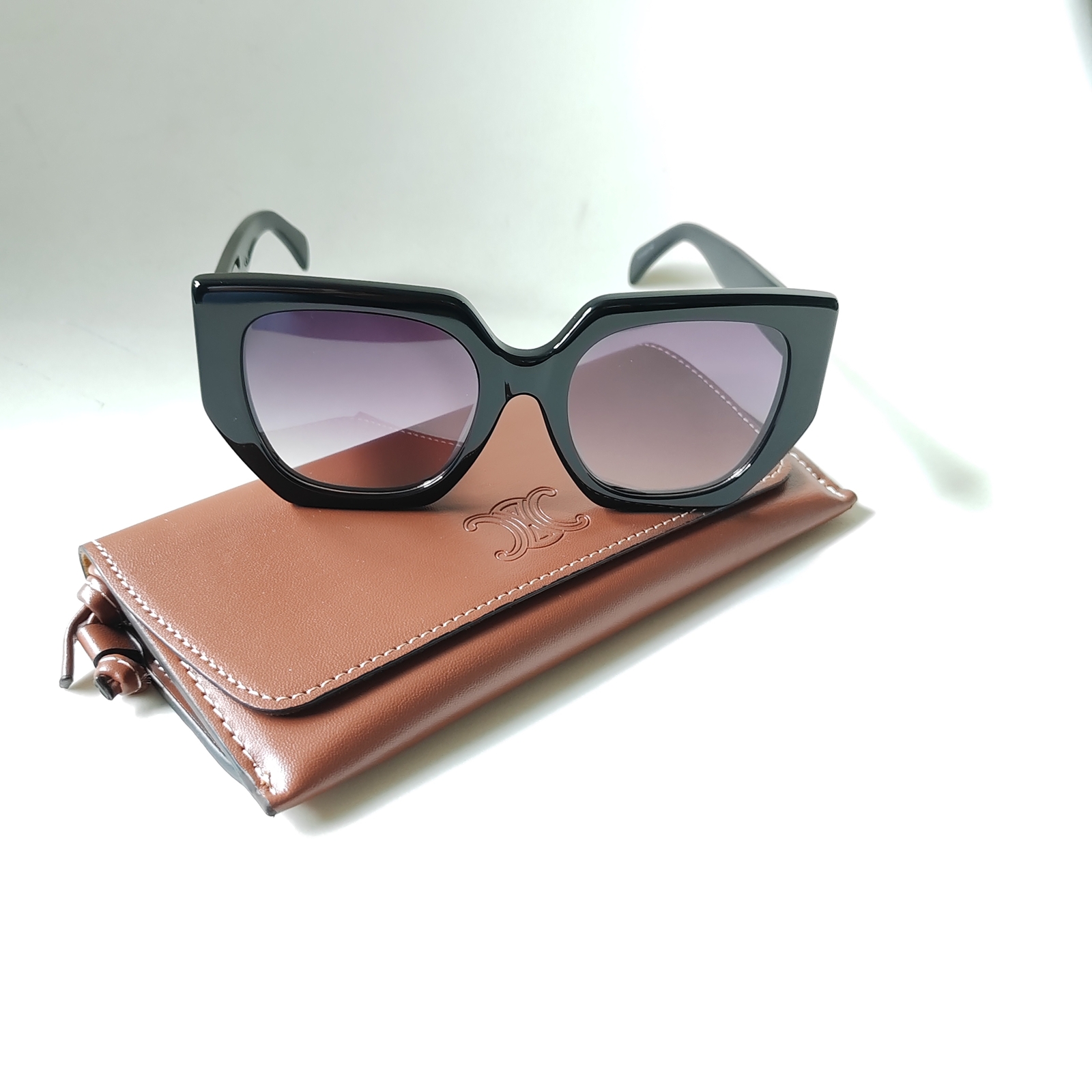 サングラス CELINE brown nose sunglasses Sunglasses CELINE 3 dots hd CL40297U 53E 53-18 Havana in