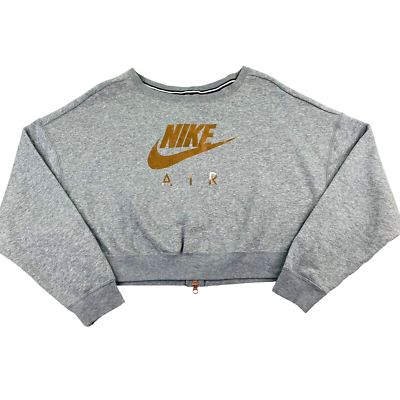 Nike rally store crop