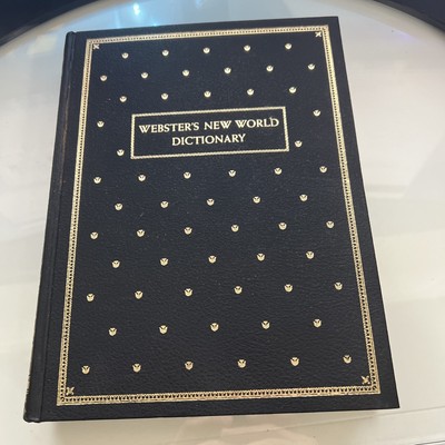Webster s New World Dictionary 1966 Deluxe Concise Edition