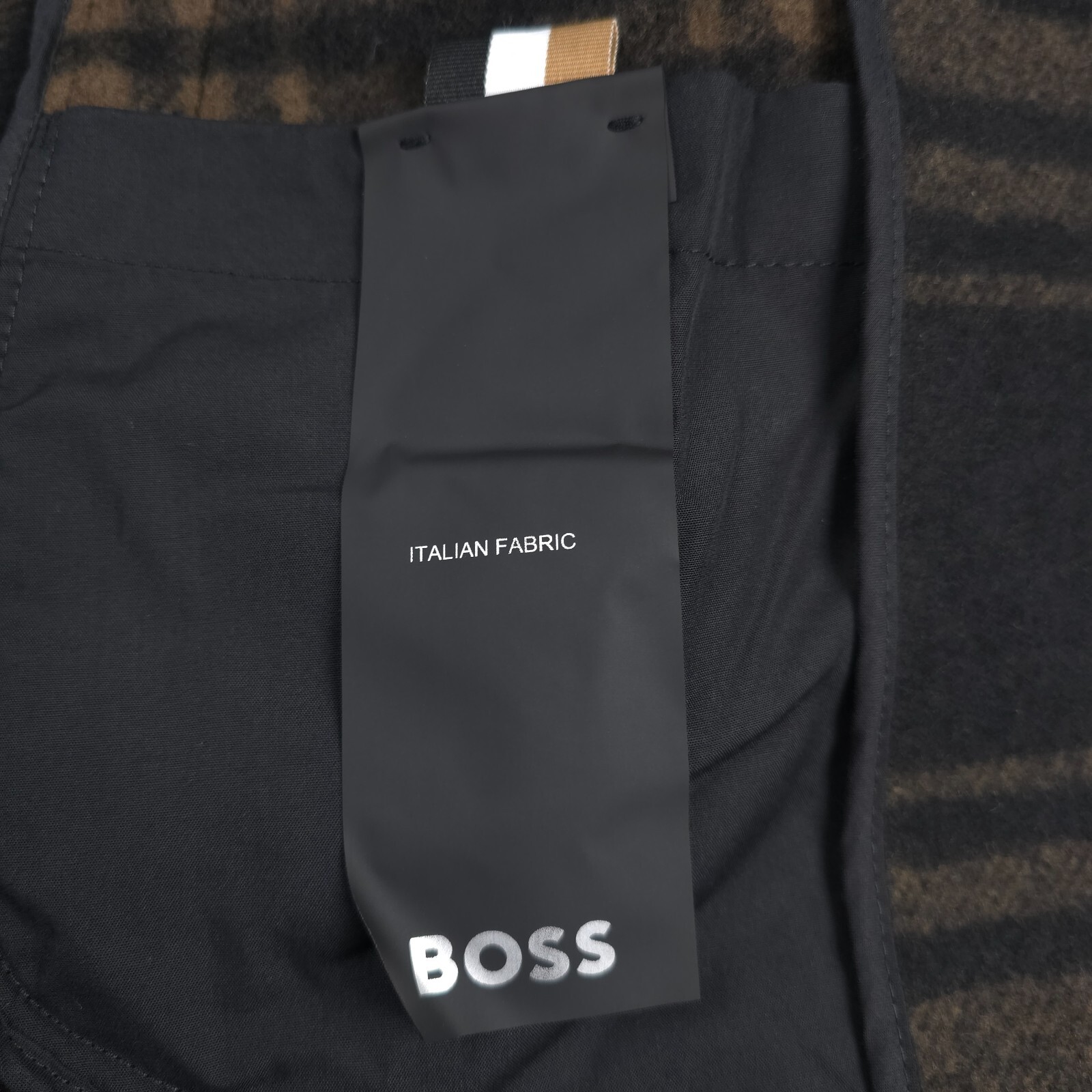 Pre-owned Hugo Boss $795  C-cam-234 Relaxed Fit Black Check Wool Top Coat Mens Size 40r