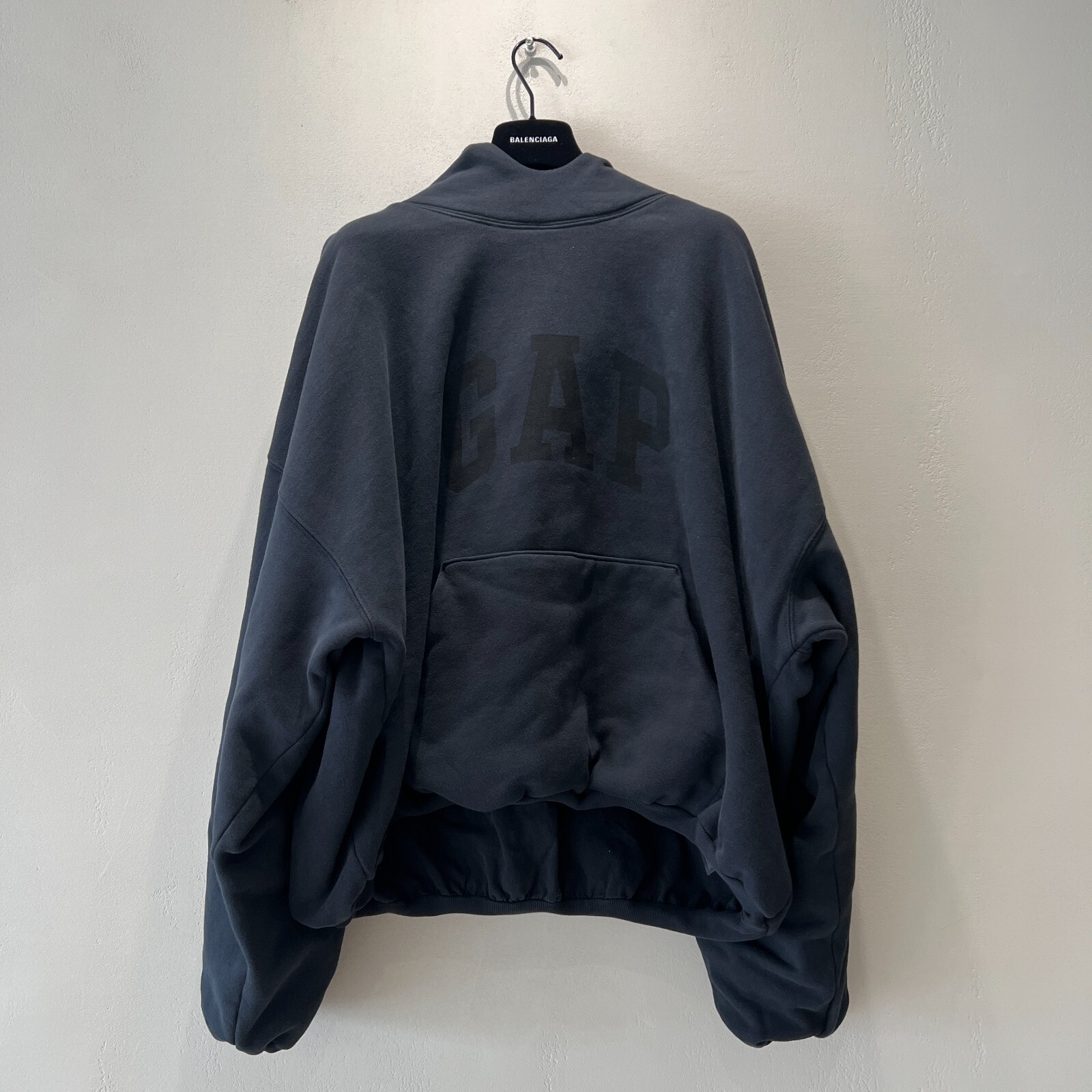 Pre-owned Yeezy Gap Engineered By Balenciaga Dove Hoodie Washed Black 472996-00