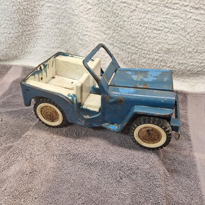 Vintage Tonka Toy Jeep Blue Pressed Steel And Plastic VTG Sand Box Kids Toy