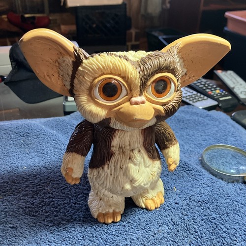 ぬいぐるみ GREMLINS 2 Gizmo Mogwai GIZMO Gremlins 2 the New Batch Mogwai Plush Doll Original