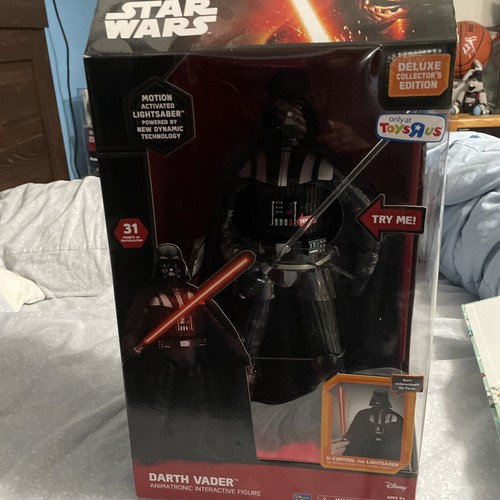 Star Wars Darth Vader Animatronics Interactive Figure Deluxe