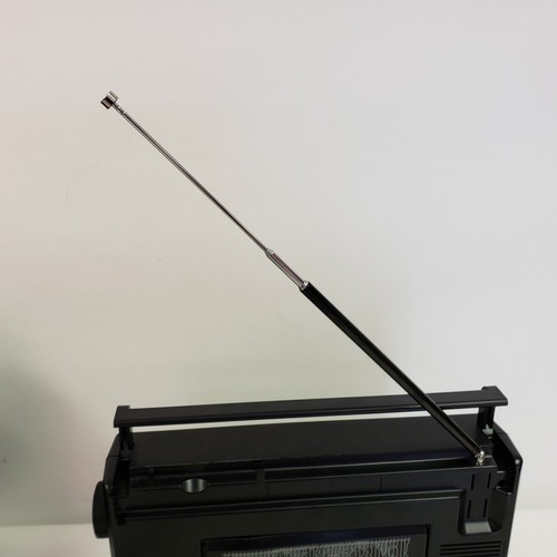 Radio Shack DX-390 FM/FM Stereo/LW/MW/Shortwave PLL Synthesized Radio Receiver