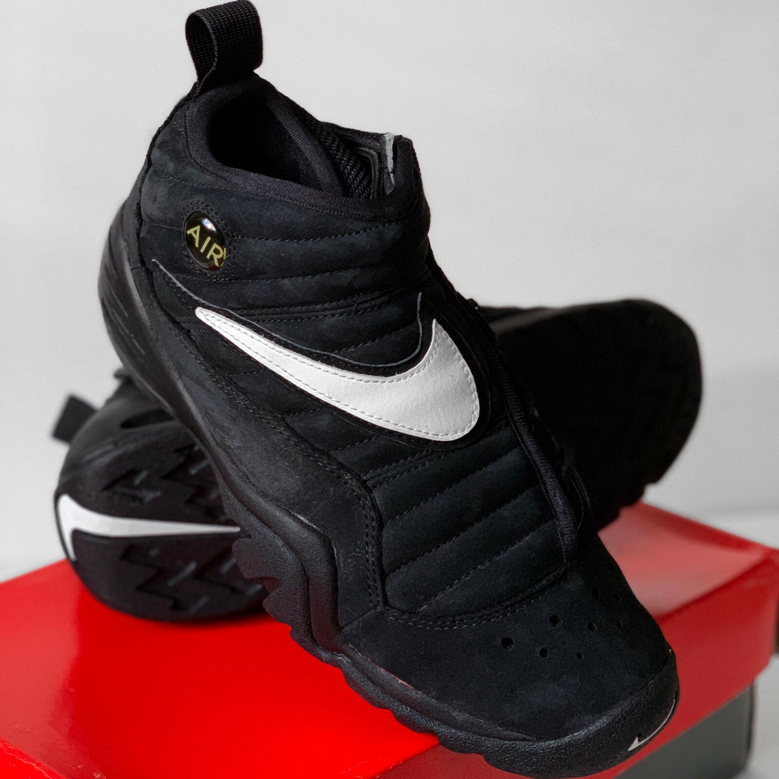 NEW 1995 NIKE AIR SHAKE NDESTRUKT WORM 