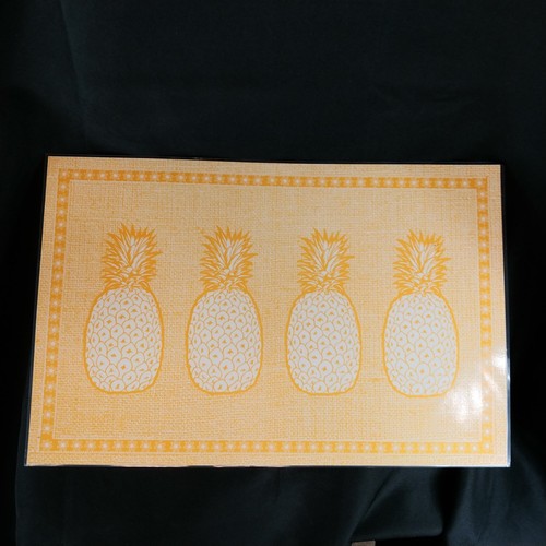 Waikiki Vintage Placemat Diamond Head International Market