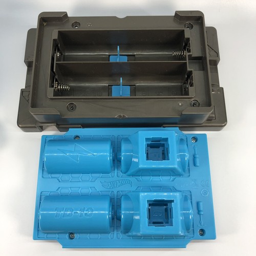 Hot Wheels 2016 Blue Booster Launcher Track Builder TB-13 & Battery Pack