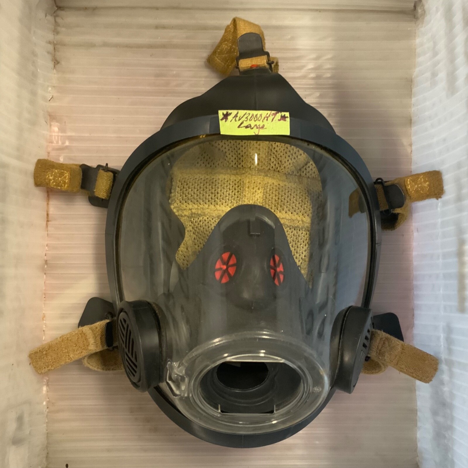 個人装備 Scott 10011308 Safety Masks 個人装備 Scott 10011308 Safety Masks 3M™ Scott™ AV-3000 HT