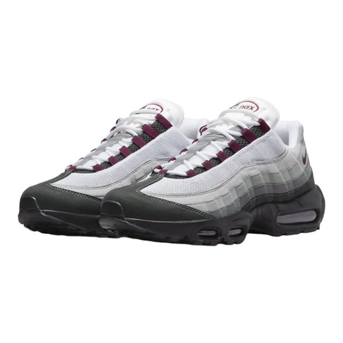 Nike Air Max 95 ブラック/グレー/ライム Nike Air Max 95 スニーカー | グレー | FARFETCH JP
