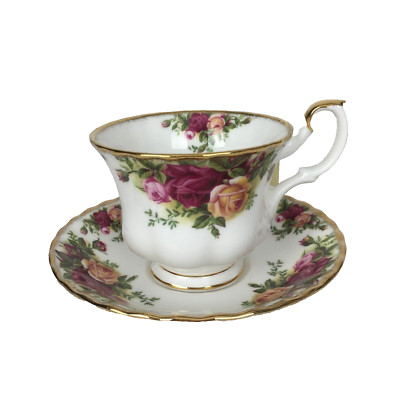 NEW Royal Albert Old Country Roses Teacup Saucer Set 1962 Bone China England NEW