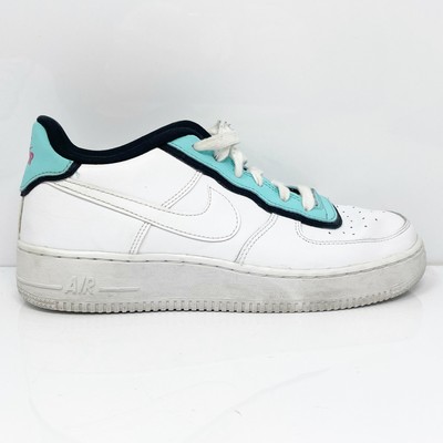 

Nike Boys Air Force 1 Low LV8 DBL BV1084-100 Белая повседневная обувь Кроссовки Размер 6Y, Белый, Air Force 1 Low LV8 DBL