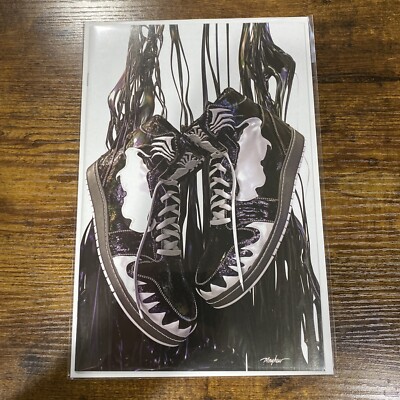 VENOM 1 * NM+ *  MIKE MAYHEW SNEAKER HEAD VIRGIN 2021 SPIDER-MAN VARIANT    