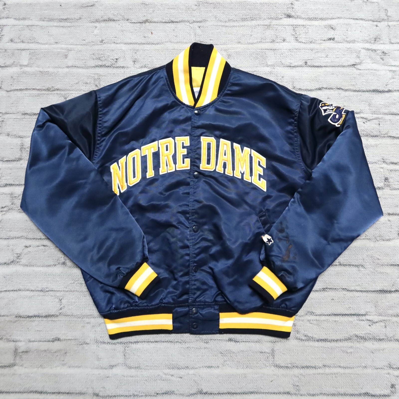 スターター　ノートルダム大学 FIGHTING IRISH ジャケット Vintage Starter Notre Dame Fighting Irish Half Zip Snap Up