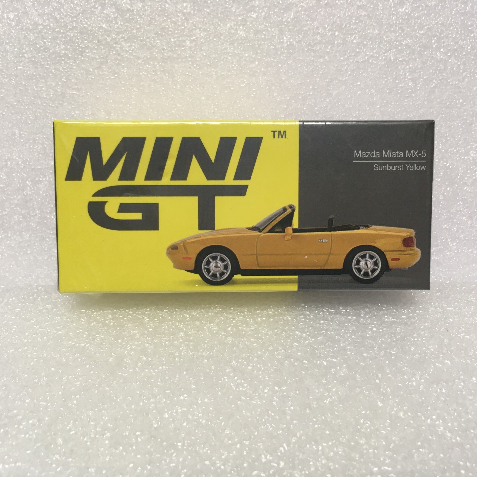 ミニカー MINI GT Mazda Miata & Euro Roadster s-l400.jpg