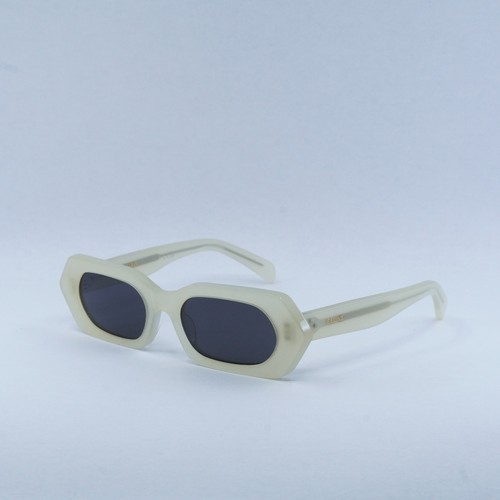 Pre-owned Celine Cl40243i 39a Opal Vanilla/smoke 51-18-135 Sunglasses Authentic In Gray