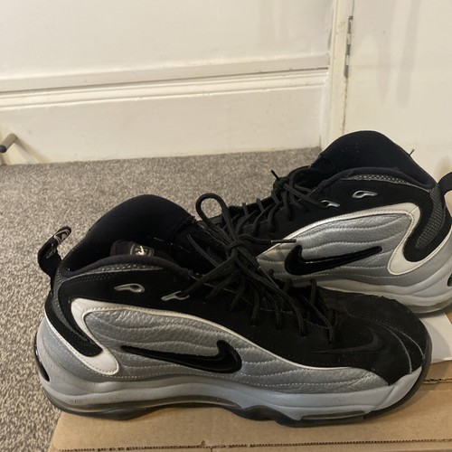 nike air total max uptempo metallic silver