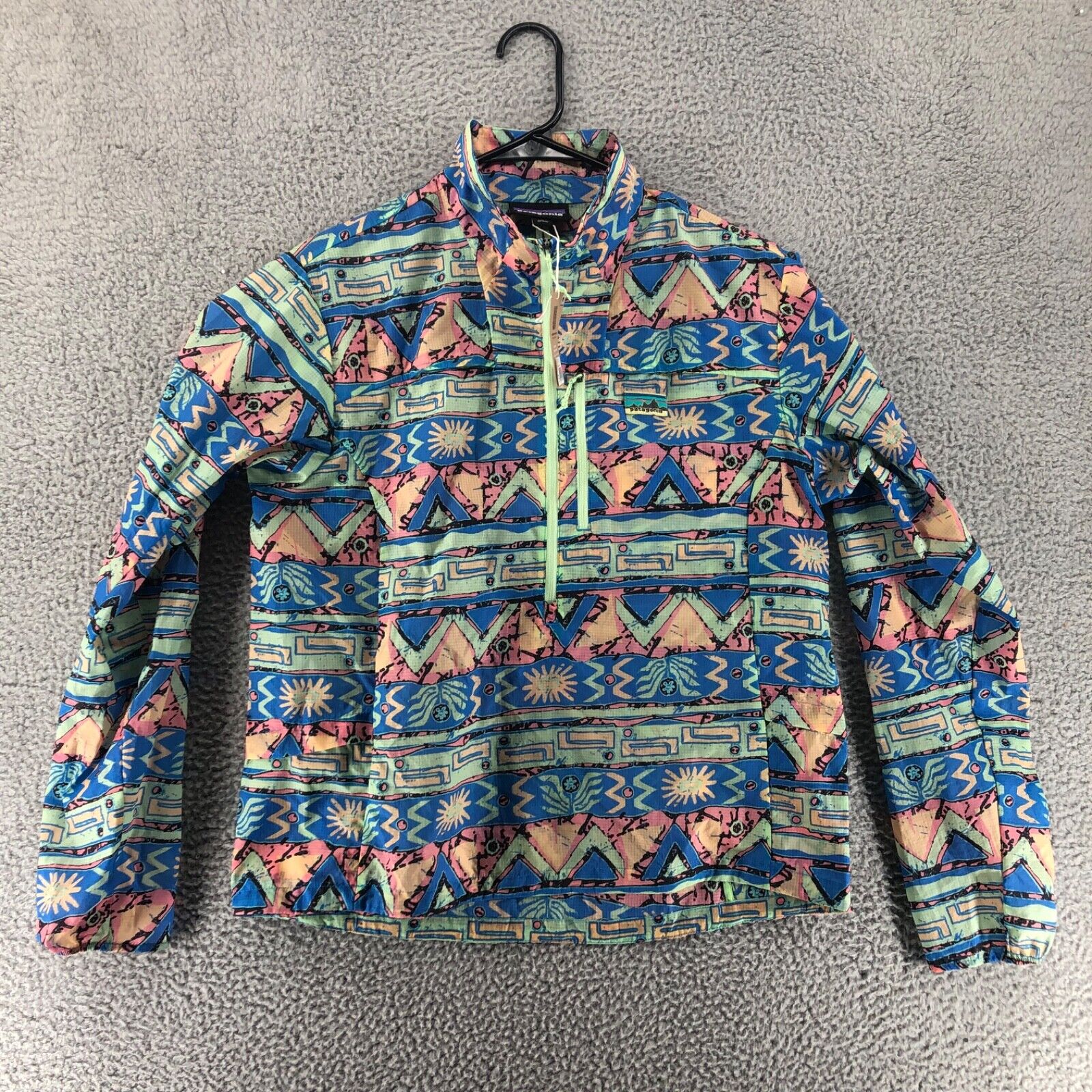 Patagonia Houdini Stash 1/2 Zip High Hopes Geo Salamander Patagonia Houdini Stash 1/2 Zip High Hopes Geo Salamander