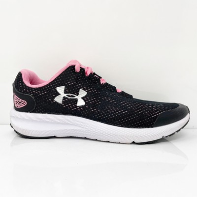 

Кроссовки для бега Under Armour Girls Charged Pursuit 3022860-002 4.5Y, Черный, Charged Pursuit 2