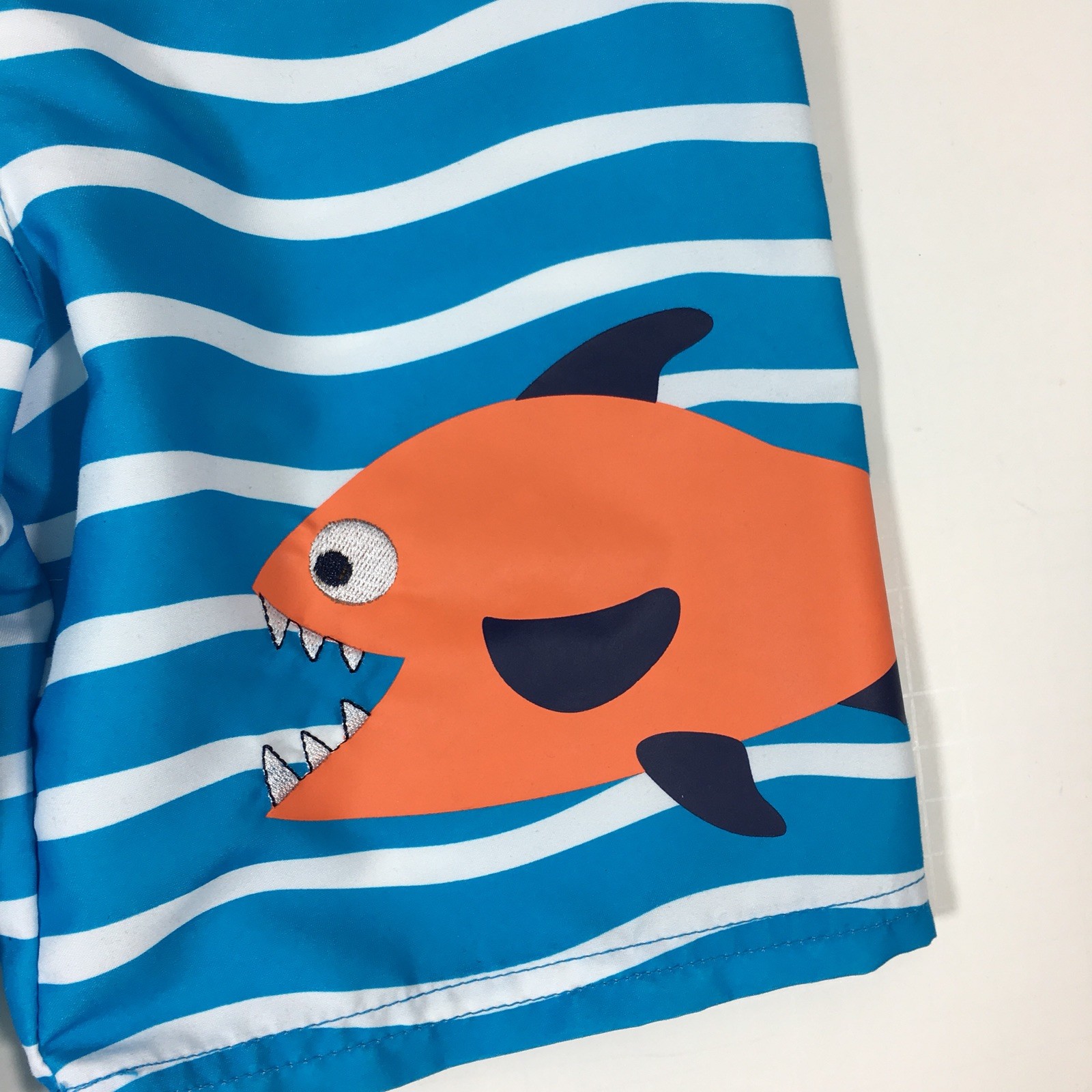 HEALTHTEX, BOYS SIZE 5T STRIPED Blue Orange White SWIM TRUNKS Fish NWT (L42)