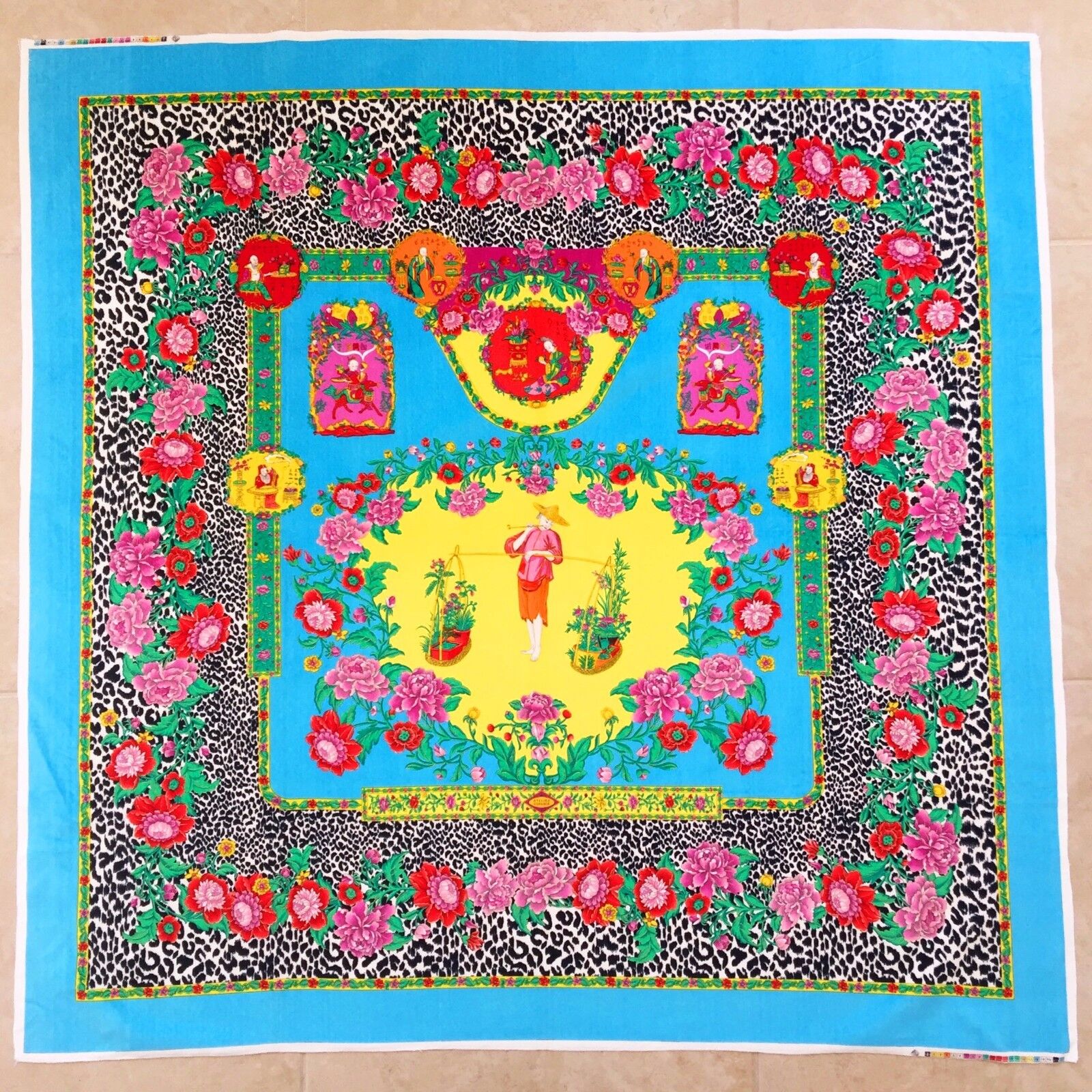 GIANNI VERSACE velvet fabric panel The Chinese Gardener print yellow 55 GIANNI VERSACE velvet fabric panel The Chinese Gardener print yellow 55