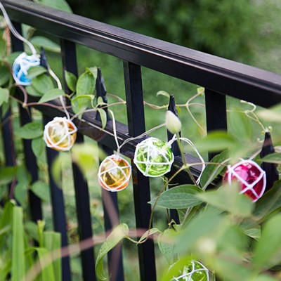 GC6 RAINBOW STRING 4-color solar-power lights. 9 on 12' cord. On, off or flash