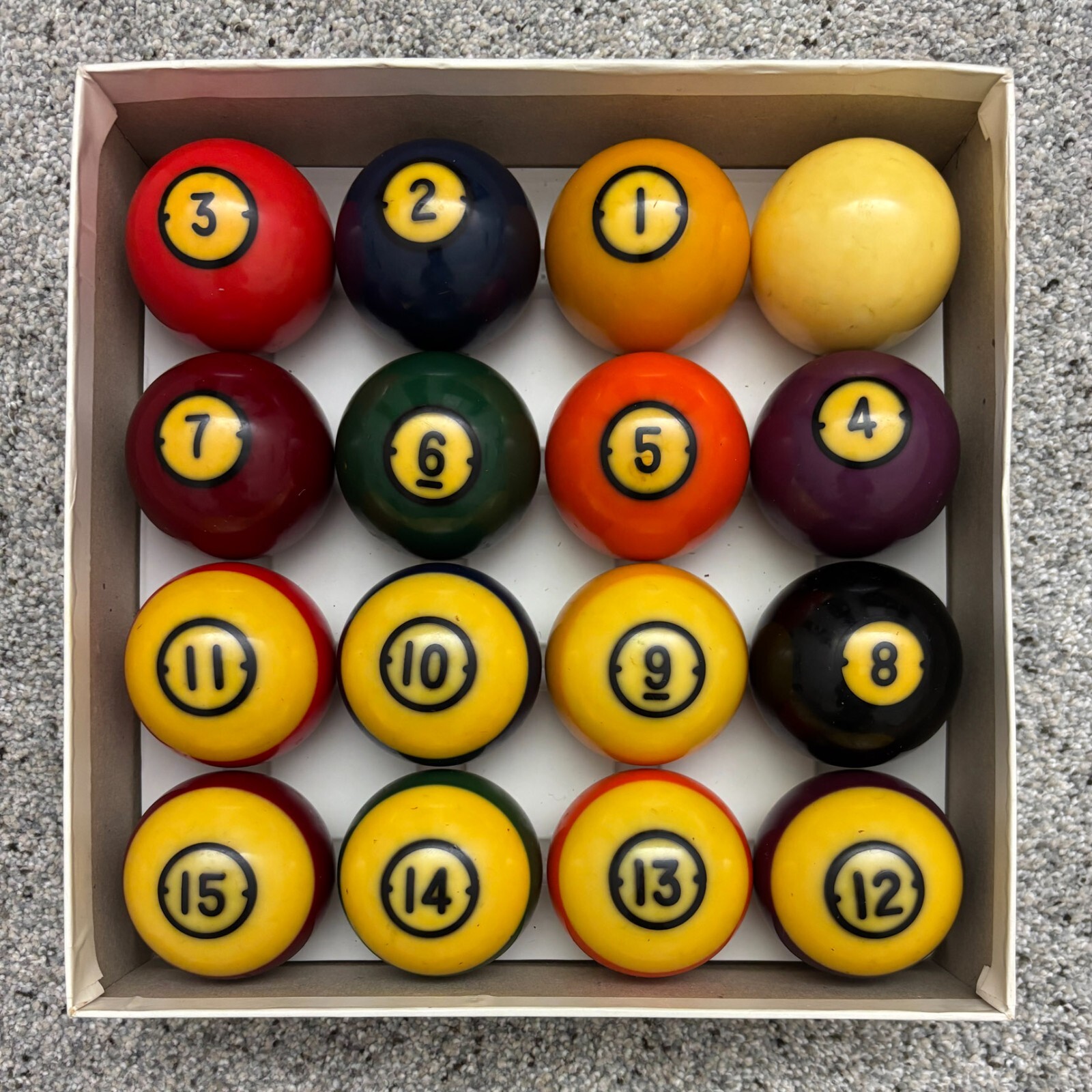 Brunswick Centennial Balls！新品未使用 Brunswick Centennial Ball Set — Pooltables.com