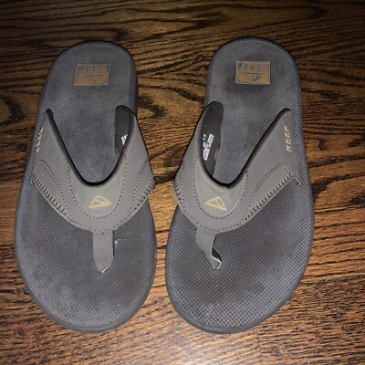 Mens flip flops store bottle opener bottom