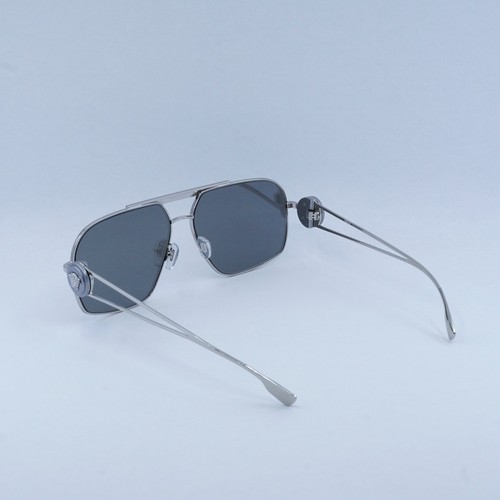 Pre-owned Versace Ve2269 10006g Silver/light Grey Mirror Silver 62-13-130 Sunglasses Ne...