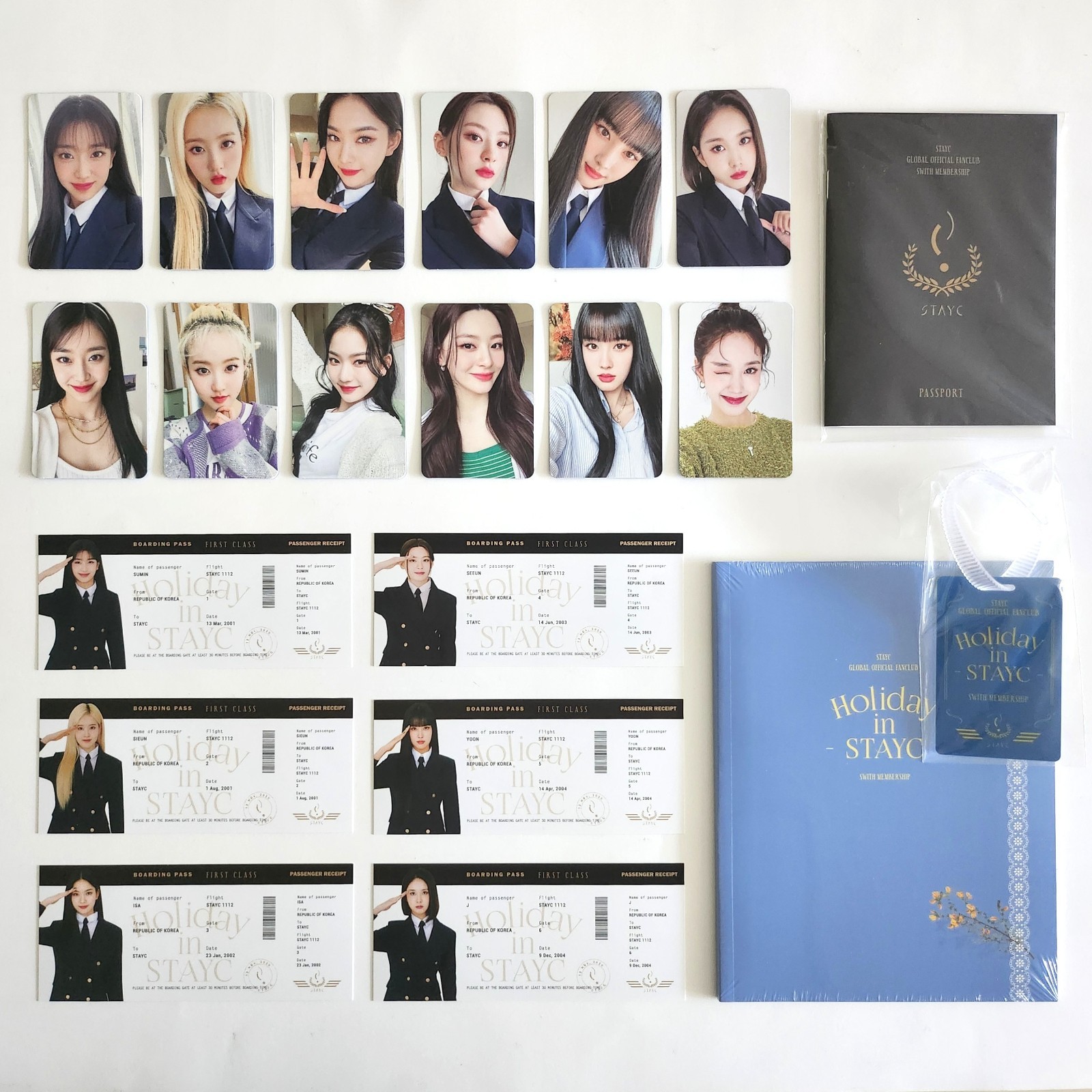 ★STAYC 2期 ファンクラブ SWITH メンバーシップキット★z32394 ☆STAYC 2期 ファンクラブ SWITH メンバーシップキット☆z32394