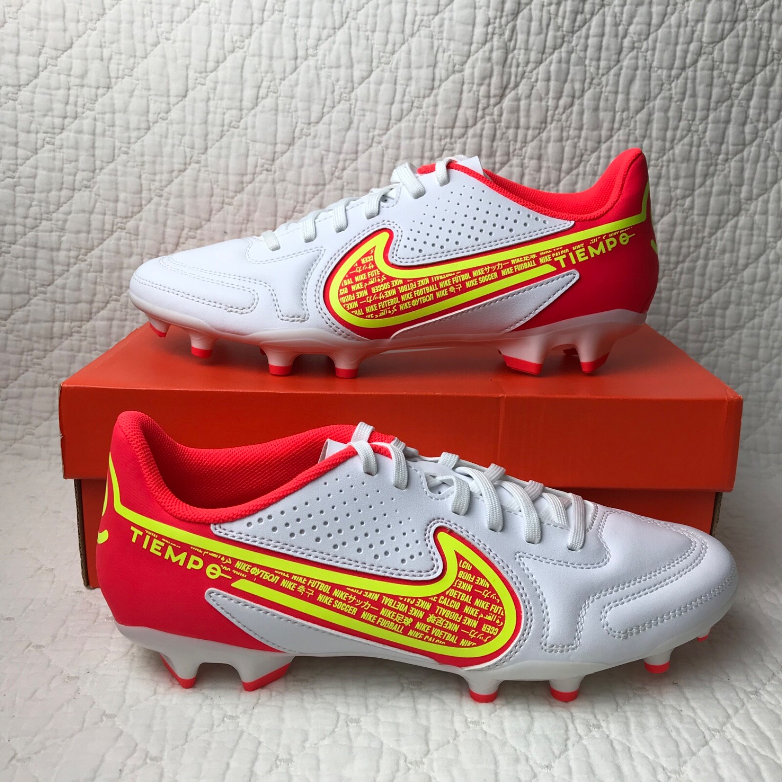 Nike Tiempo 9 SG ホワイト/レッド/イエロー　26cm Nike Tiempo 9 SG ホワイト/レッド/イエロー26cm