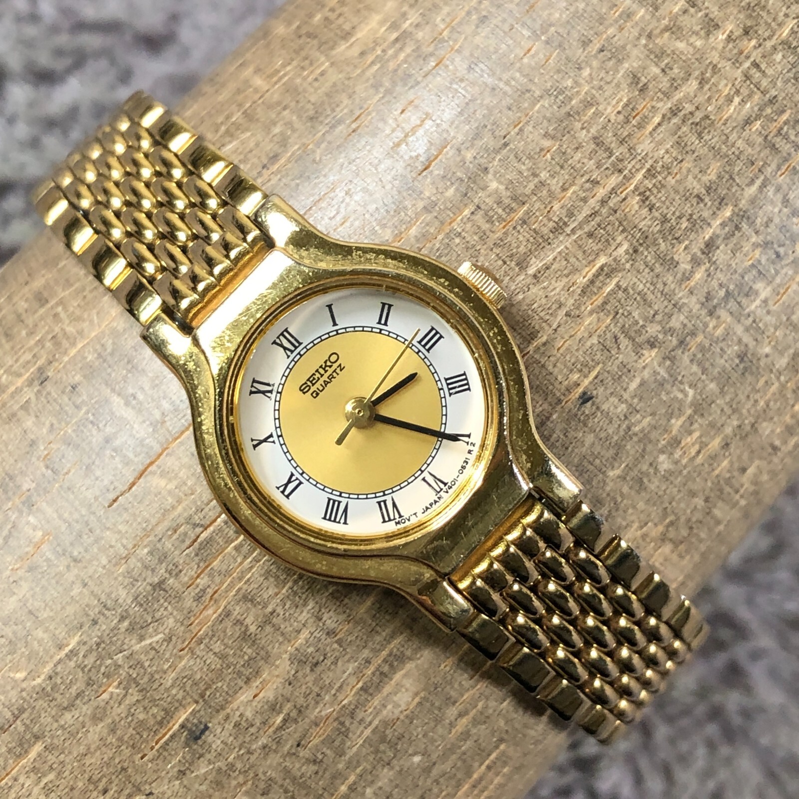 ₅₀⑤ SEIKO 腕時計 V401- Seiko Vintage Gold Plated Quartz Tank Ladies Wrist Watch