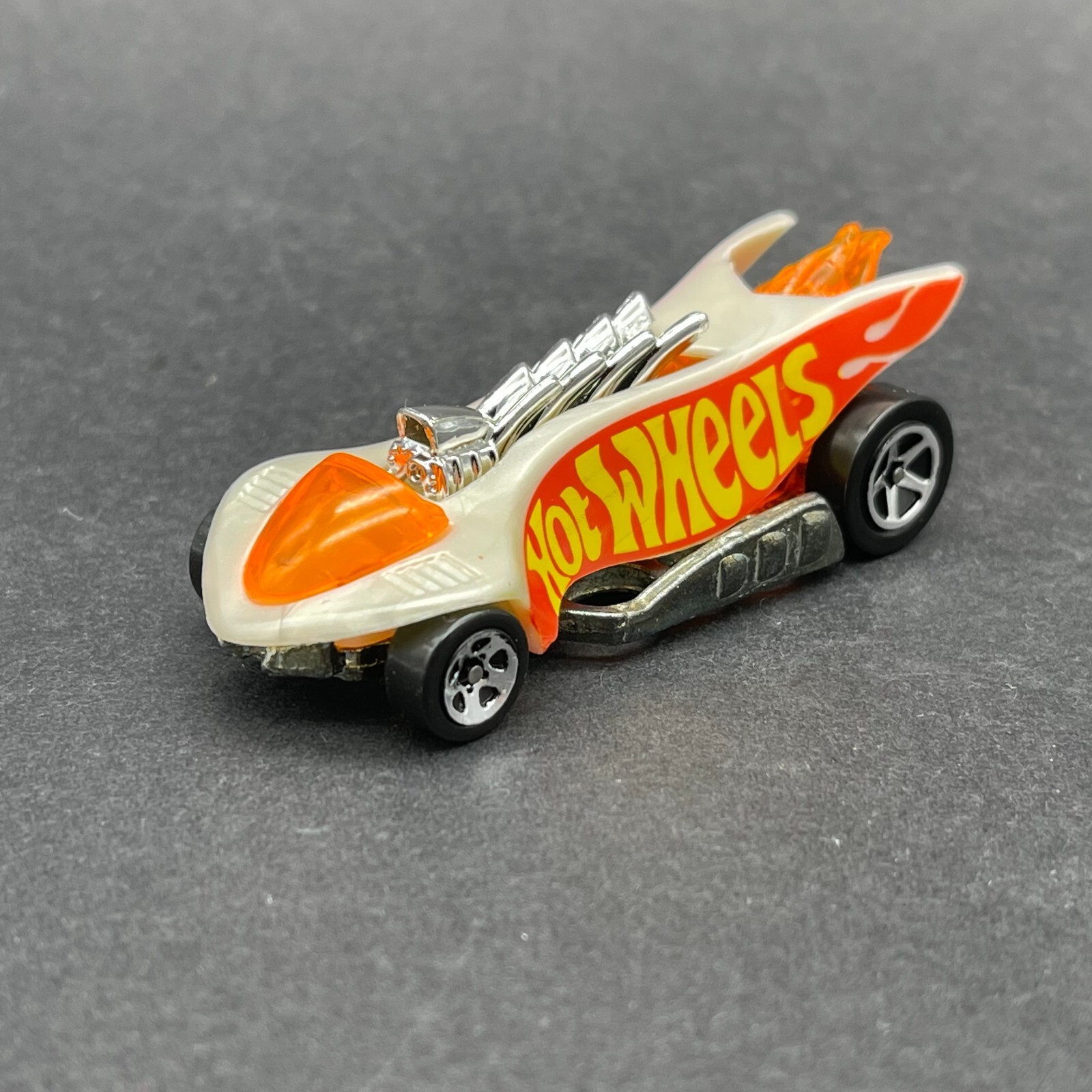 ミニカー HOTWHEELS FIREBIRD RACEWAY FLAME DRAGGER Hot Wheels Flame Dragger - Firebird Raceway
