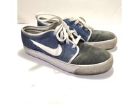 nike toki low suede
