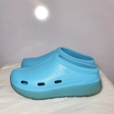 UGG Big boys size K6 Blue Tasman sport slip ons