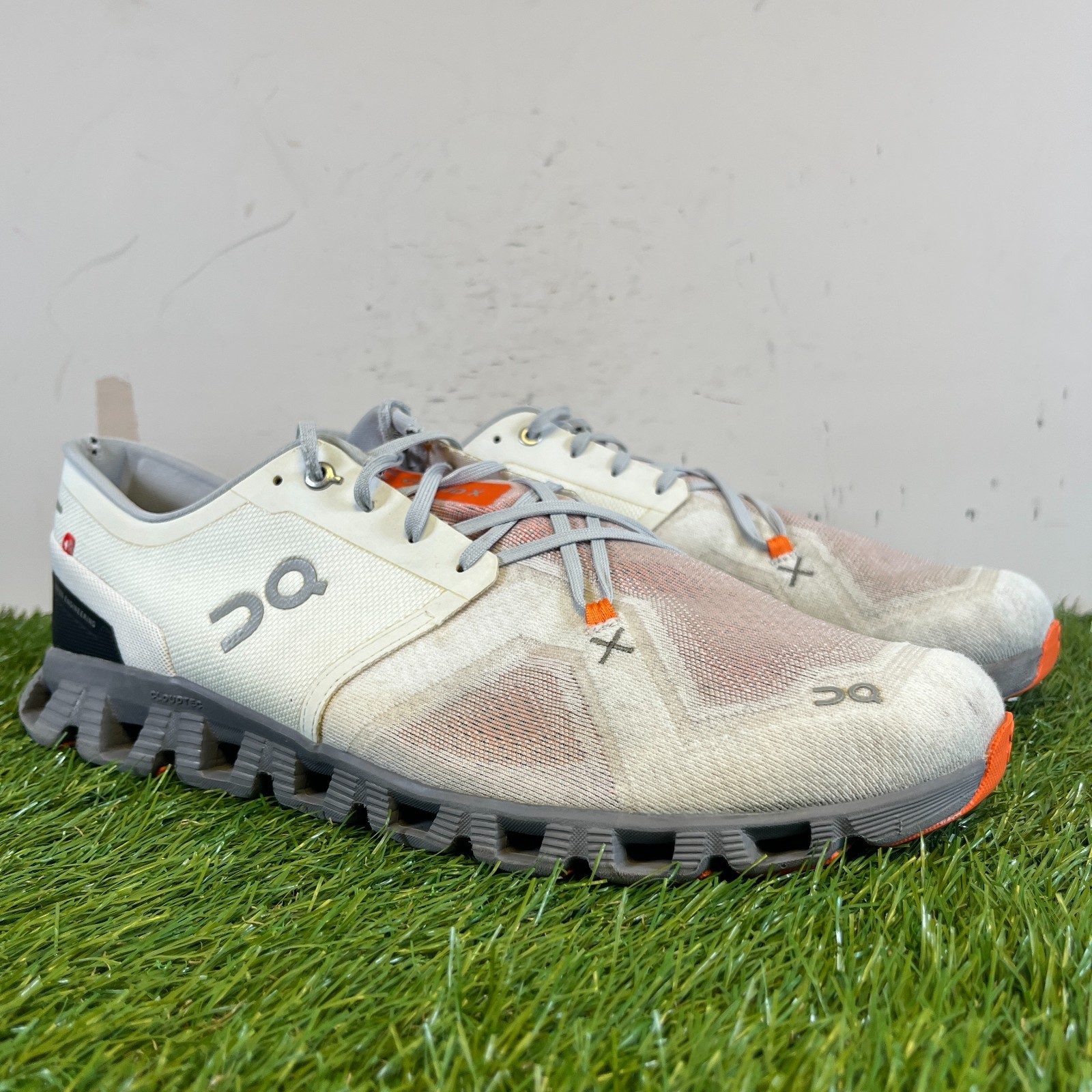 On Trainers Size 12.5 Men's White Cloud X 3 Outdoor Lace Up Sports Running Shoes