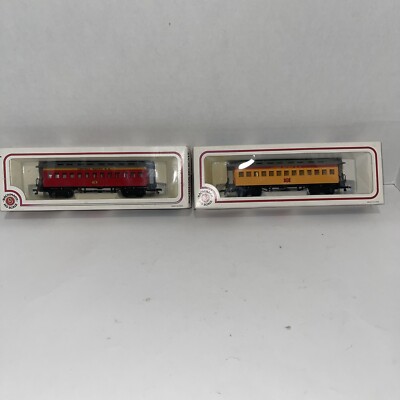 Bachmann HO Scale Train Cars. Old Time Coach. (2). Open Box.