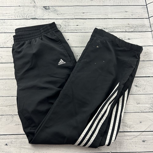 希少 00's y2k adidas 万国旗 ナイロン 上下セットアップ 黒 希少 00's y2k adidas 万国旗 ナイロン 上下セットアップ 黒 90s