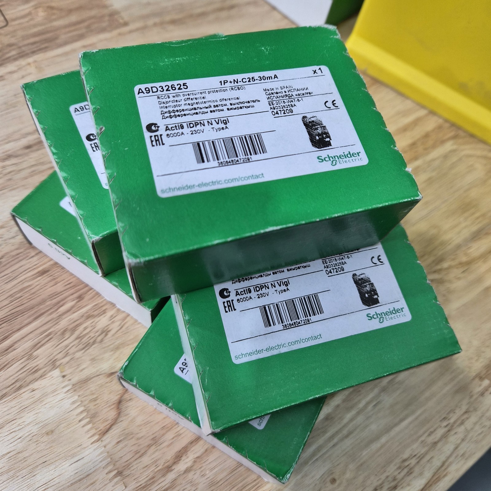 Schneider Electric A9D32625 Disjoncteur Differentiel