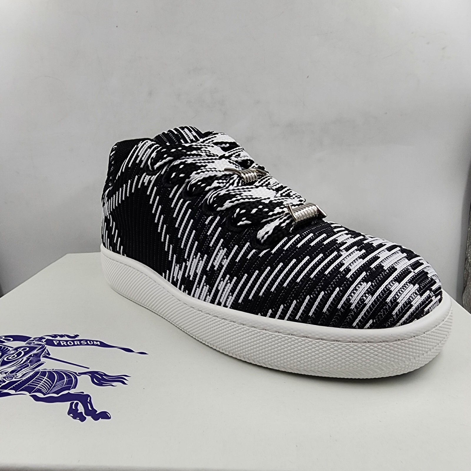 Burberry Box Knit Black Check Low Top Sneakers Men's 42.5 Black Ip Check Lace Up - Picture 8 of 16