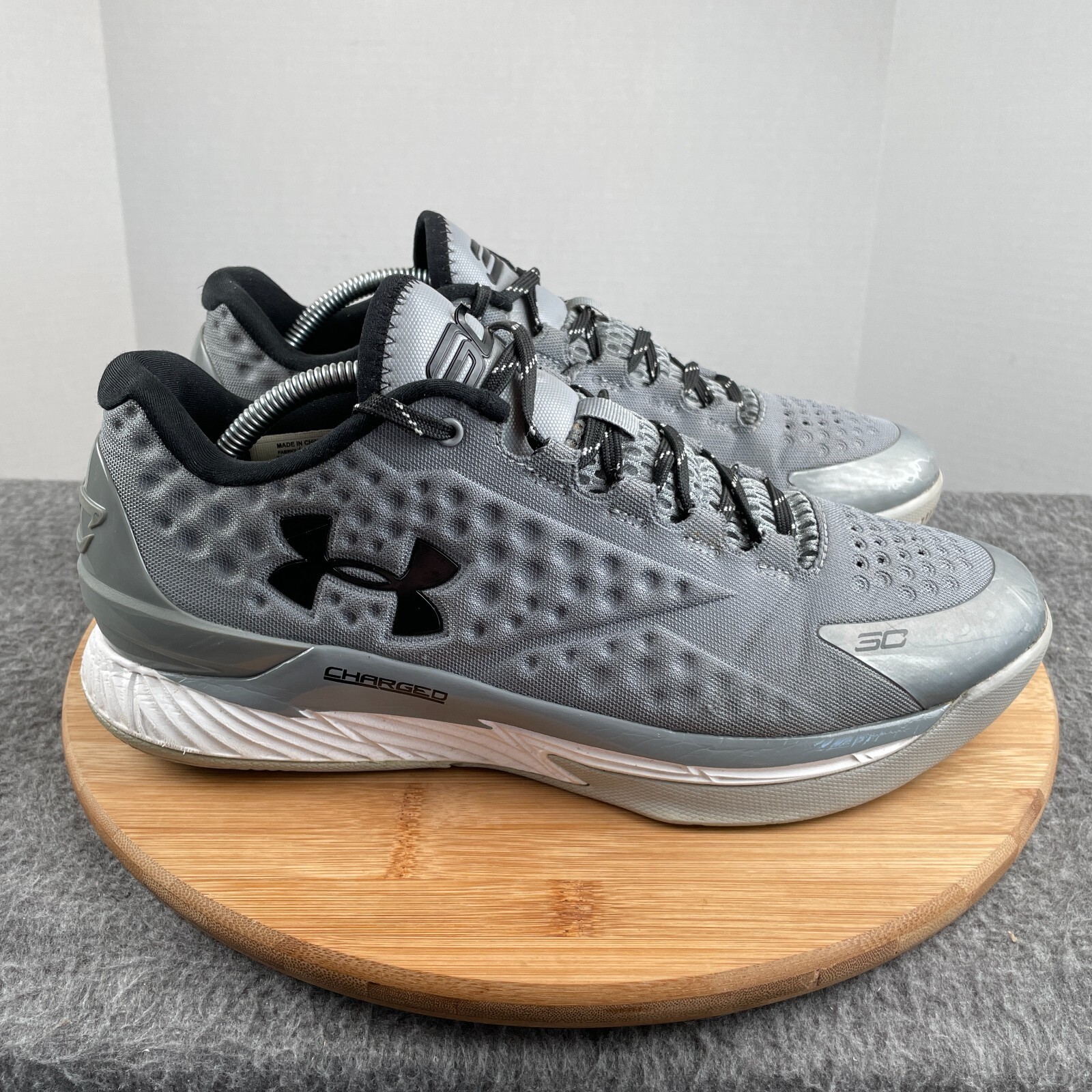 curry 1 low grey