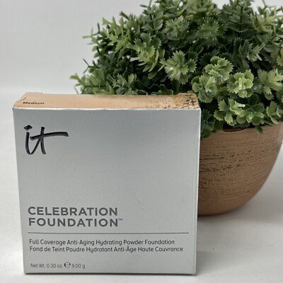 New IT Cosmetics Celebration Foundation Full Coverage Powder MEDIUM .30 oz 9.00g