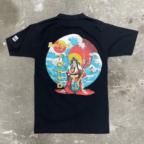 Cafe  Books × 6(ROKU)SPEAKERS Tシャツ 6（ロク）の「【別注】＜Caf? Royal Books × 6(ROKU)＞SPEAKERS